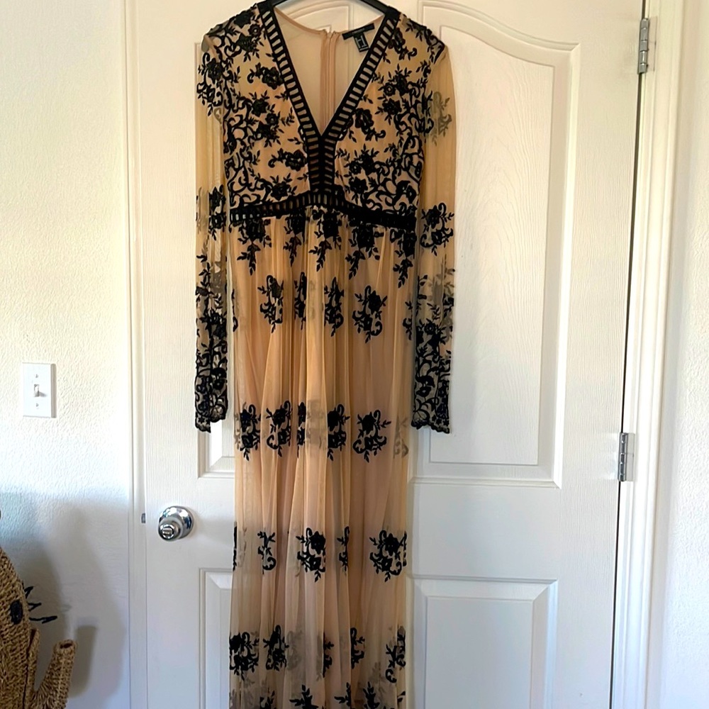 Forever 21 lace embroidered maxi dress in black and tan